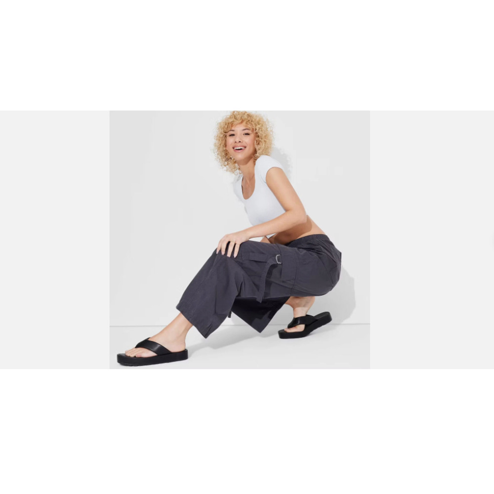 NWT Women's Mid-Rise Wide Leg Pull-On Cargo Pants - XXS Dark Gray Wild Fable NEW